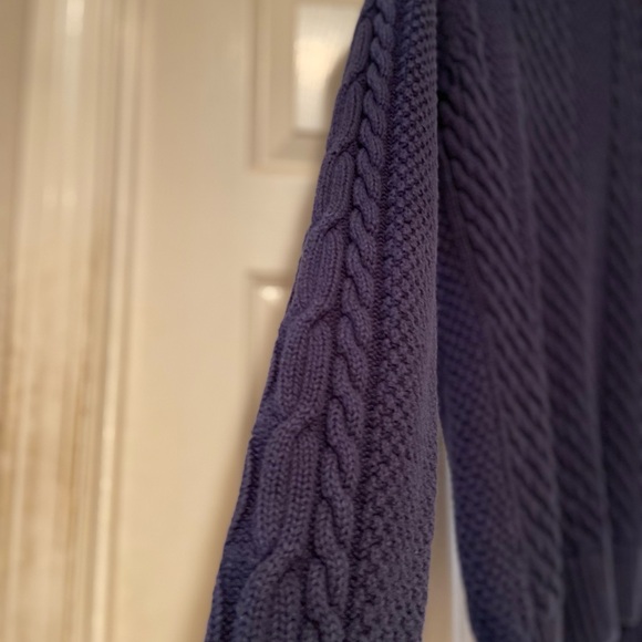 L.L. Bean Blue Cableknit Crewneck Sweater Sz L-Regular 100% Cotton Style 280394 - Picture 7 of 8